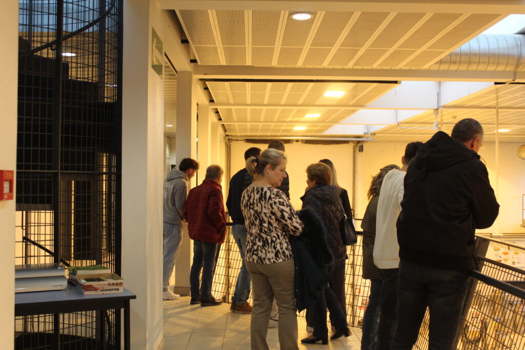 Visuel représentant l'étage de la halle de technologie à l'occasion de la Journée Portes Ouvertes de l'IUT d'Avignon Université.